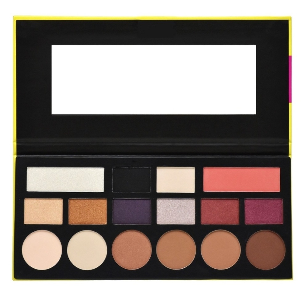 Ultimate beauty eyeshadow palette